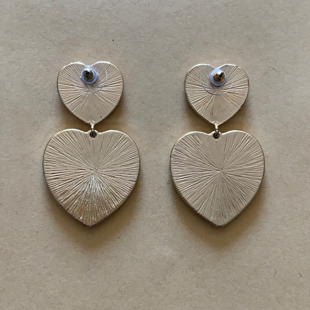 Light pink heart earrings - Picture 4 of 5